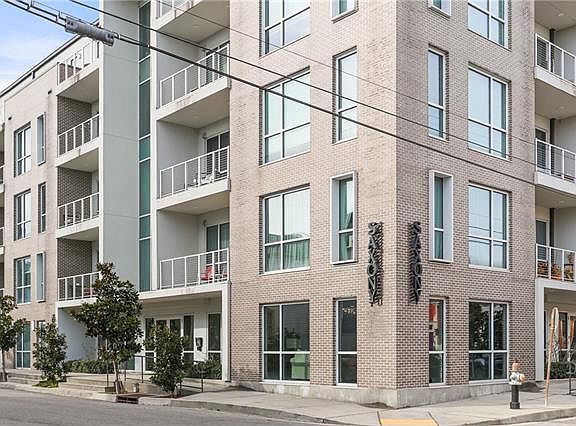 2nd image of 900 Bartholomew St #316