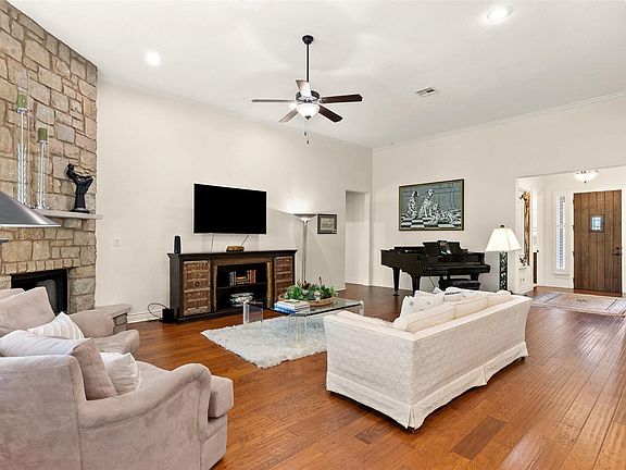 5th image of 205 Amiata Ave #96