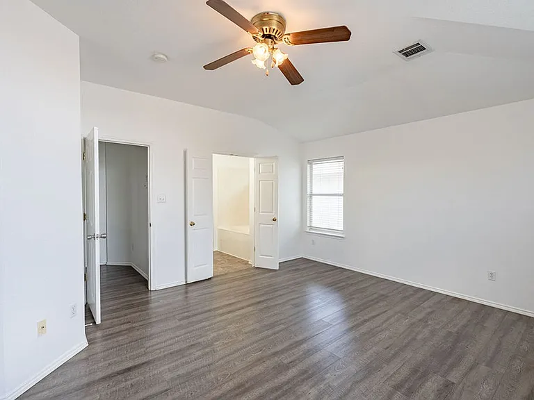 1016 Tom Seaver Pl — Photo 13