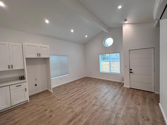 3rd image of 1222 N Wesley Ave