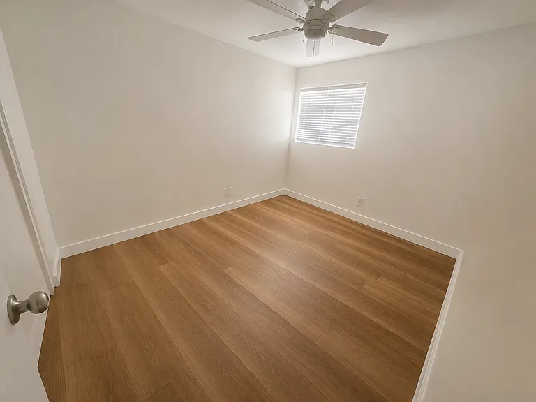2173-77 Harrison Ave #75 — Photo 3