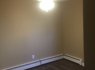 5 Sayville Rd, Sound Beach, NY 11789