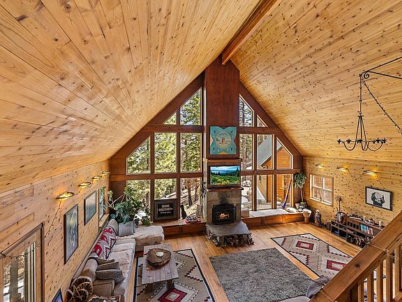 4th image of 20102 Hibbet Trl