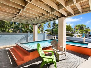 275 30th St, Marathon, FL 33050