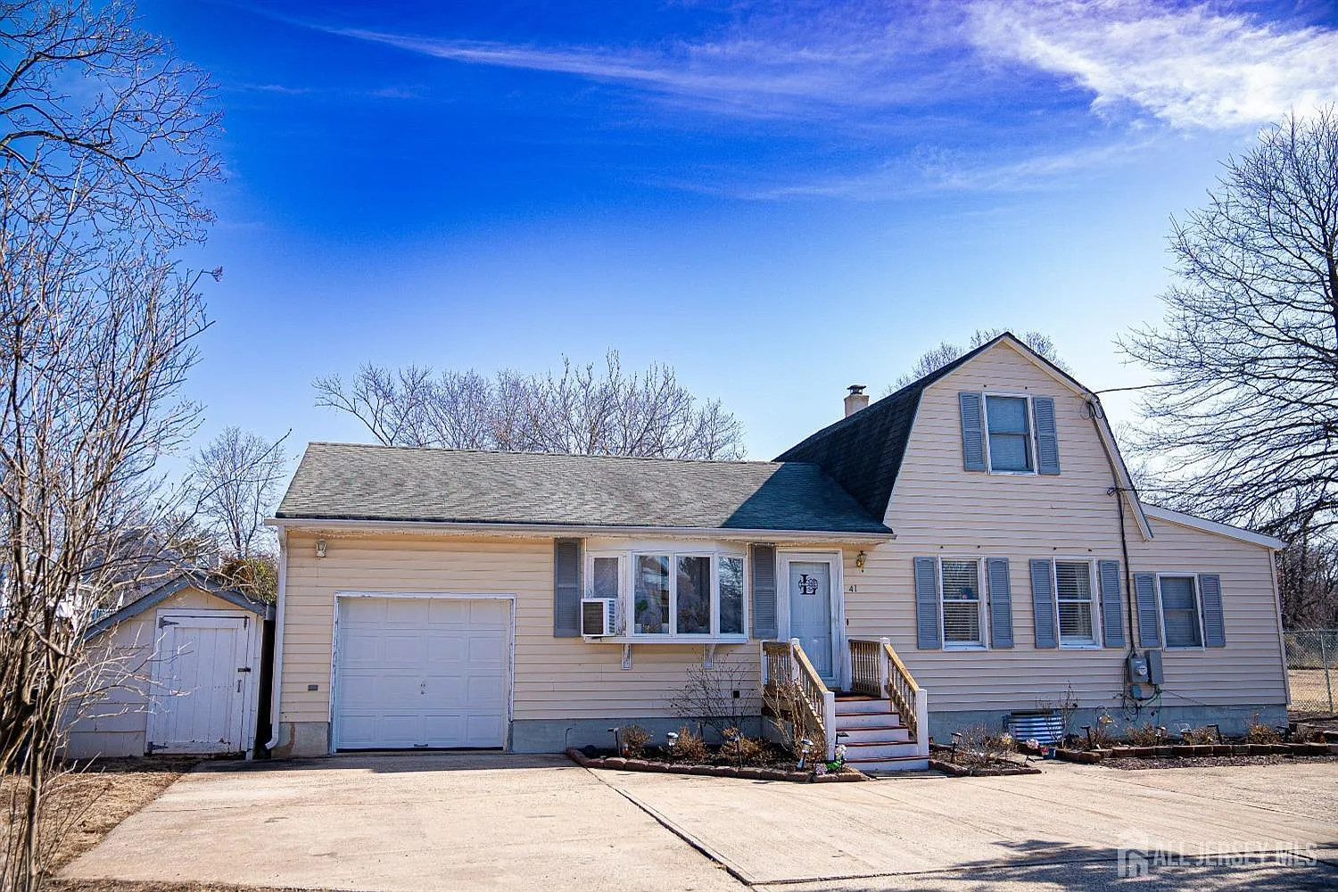 41 Justice St photo 1