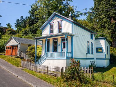 375 3rd St, Astoria, OR, 97103