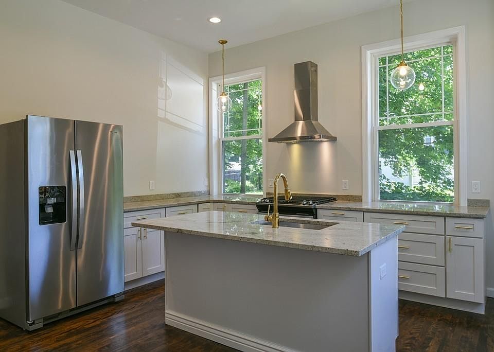 1st image of 730 Salem St #730B