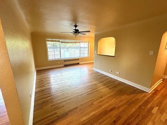 2nd image of 1101 N Colorado Blvd #667