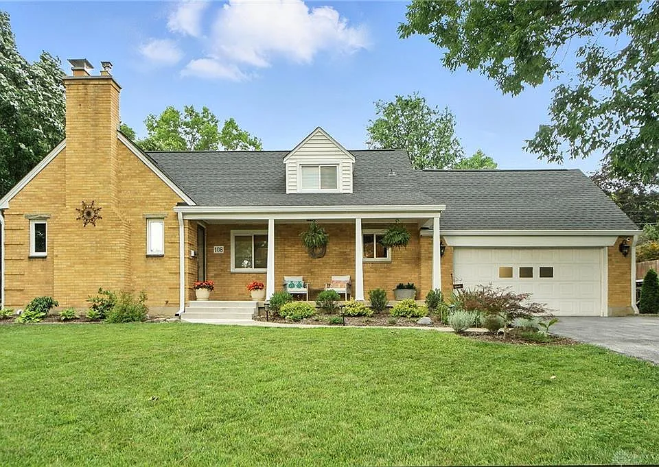 108 Napoleon Dr