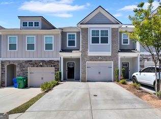 1880 Plainsboro Dr, Lithonia, GA 30058