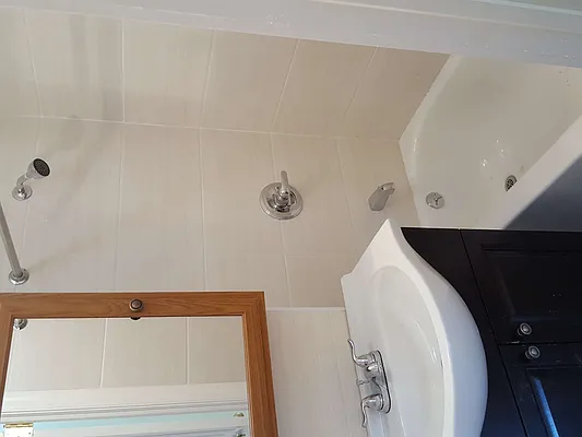 Rented by Virtual Real Estate | media 8