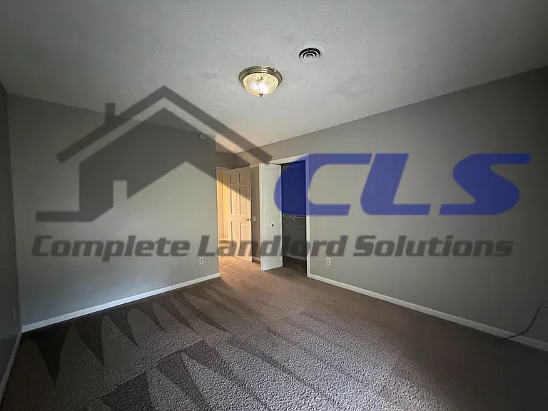 80 Ridgecrest Ct — Photo 13
