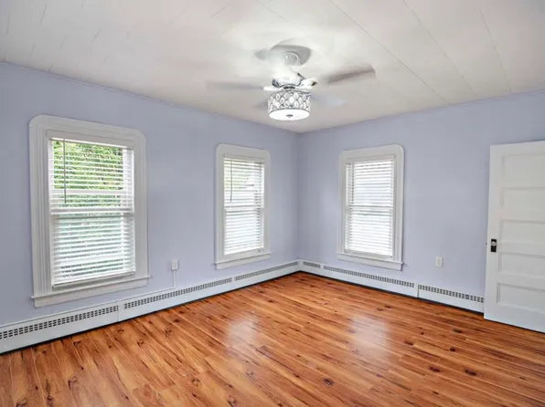 400 Wilson St, Manchester, NH 03103