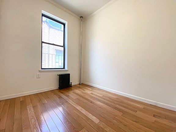 4th image of 348 E 66th St #4G