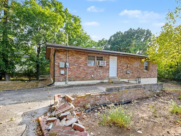 946 Greenwood Ave, Clarksville, TN 37040