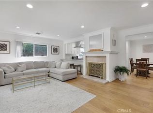 22335 Kittridge St, Canoga Park, CA 91303