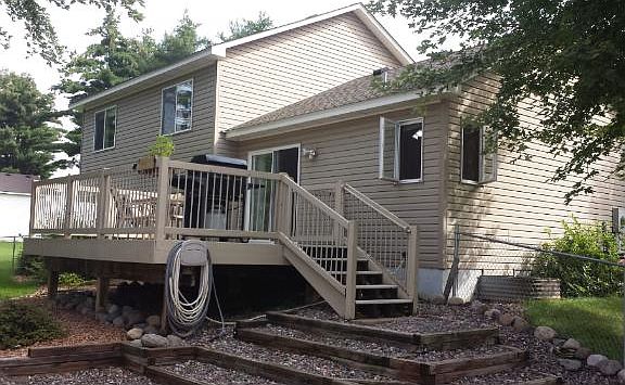 3rd image of 21012 Taylor St NE