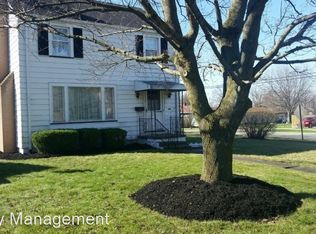 613 Churchill Rd, Girard, OH 44420