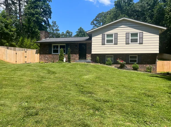 1504 Arrow Wood Rd, Knoxville, TN 37919