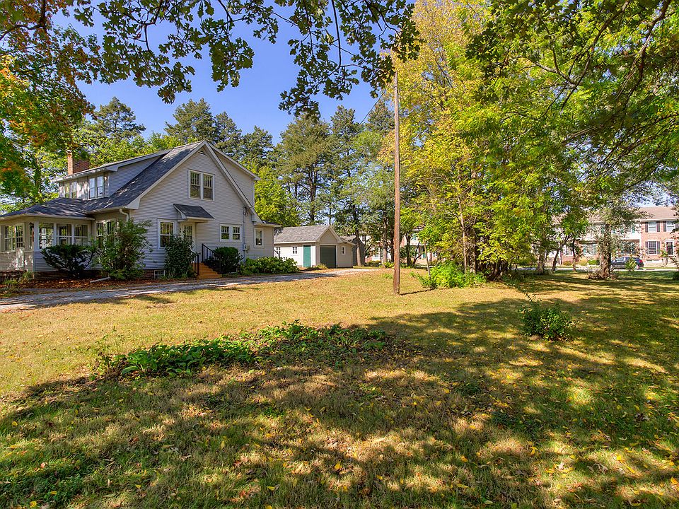 1st image of 2825 George W Carver Ave
