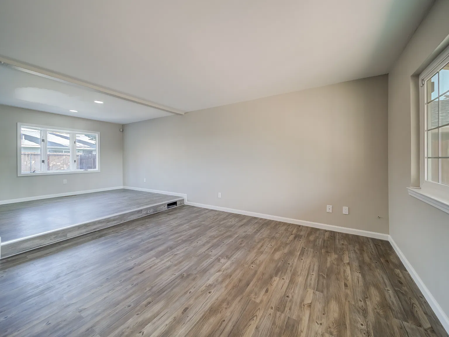 5 bed, 3178 sqft, $4,000 — Photo 4