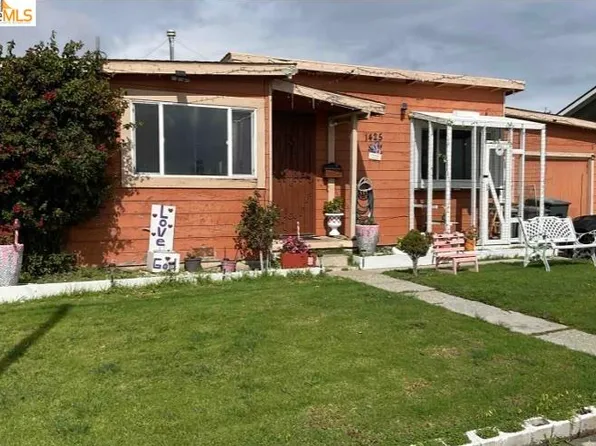 1425 E Alisal St, Salinas, CA 93905