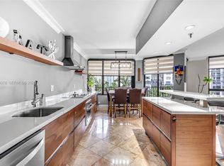 520 Brickell Key Dr APT A700, Miami, FL 33131