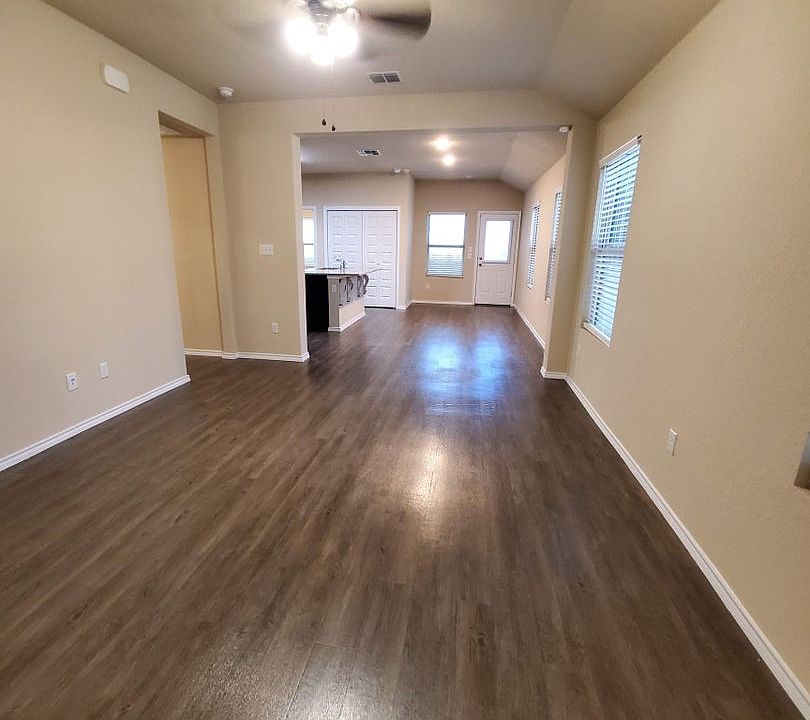 13519 Lily Ln, Saint Hedwig, TX 78152 Zillow