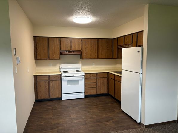 83 - 41 West Grant St, 41 W Grant St #3, Preston, IA 52069