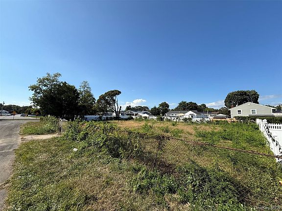 4th image of 485 LOT B 42nd Street