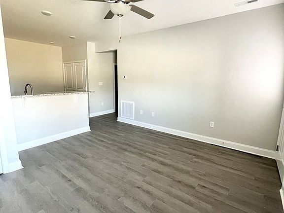 3rd image of 4938 Worth Way APT 124