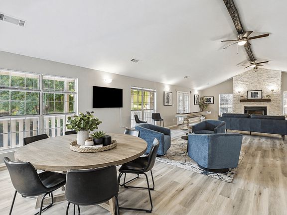 3rd image of 5577 Riverdale Rd #72