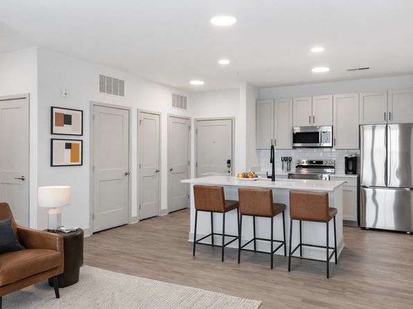 400 Industrial Dr #656