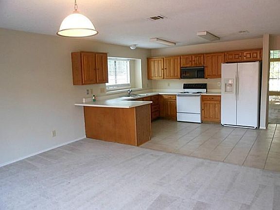 4th image of 7700 Radford Cir