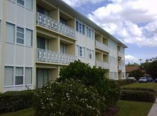1925 16th Ave #203, Vero Beach, FL 32960