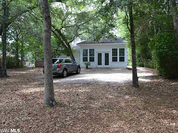 3rd image of 7225 Riverwood Dr W #73