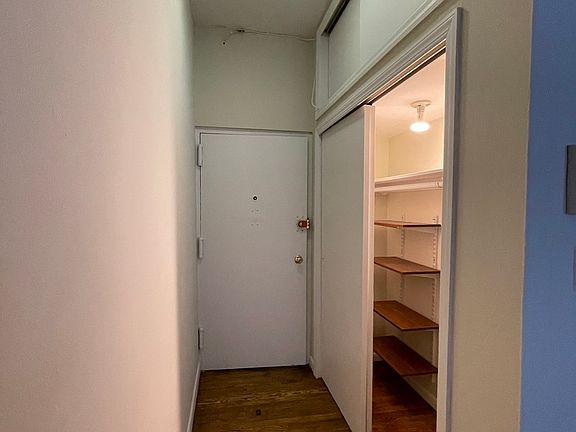 5th image of 236 W 52nd St #4C