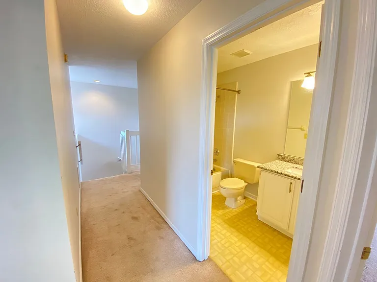 3708 Molona Dr — Photo 58