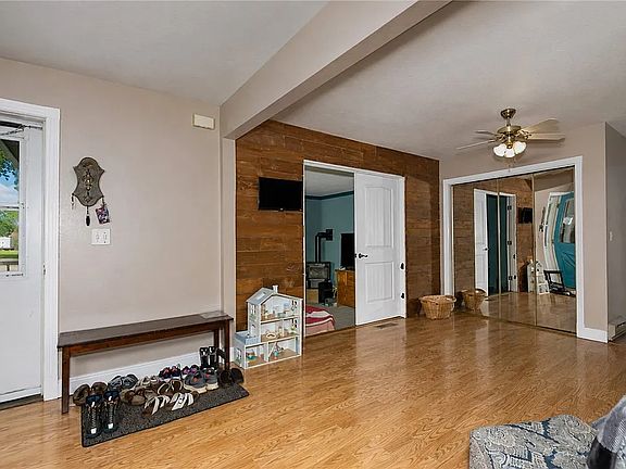 2nd image of 1 Alison Dr