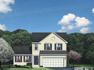 3033 Wheatfield Dr, Chittenango, NY 13037