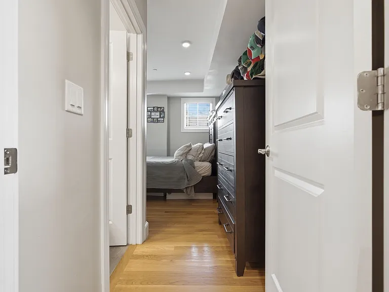 89 Prescott St #B — Photo 22