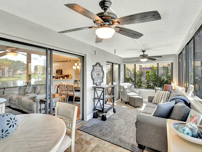 10663 Ocean Palm Way #101 — Photo 32