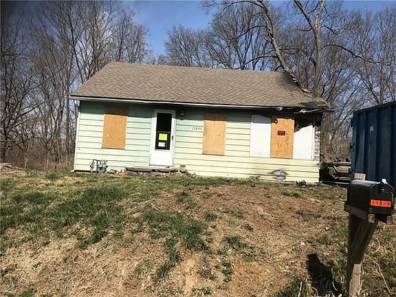2nd image of 11806 E Scarritt Ave