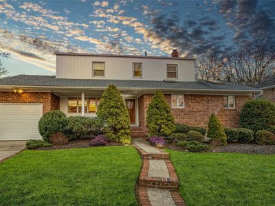 2544 Elderberry Rd, Bellmore, NY, 11710