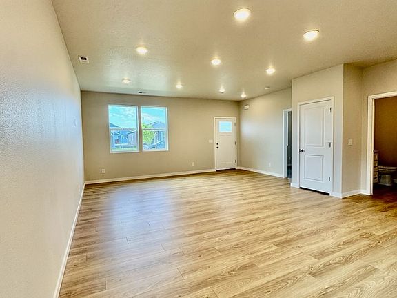4th image of 5087 E Norma Ave