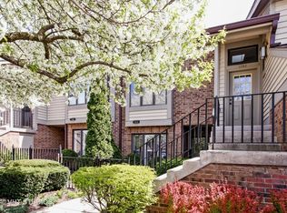 1142 Mistwood Ln #0, Downers Grove, IL 60515