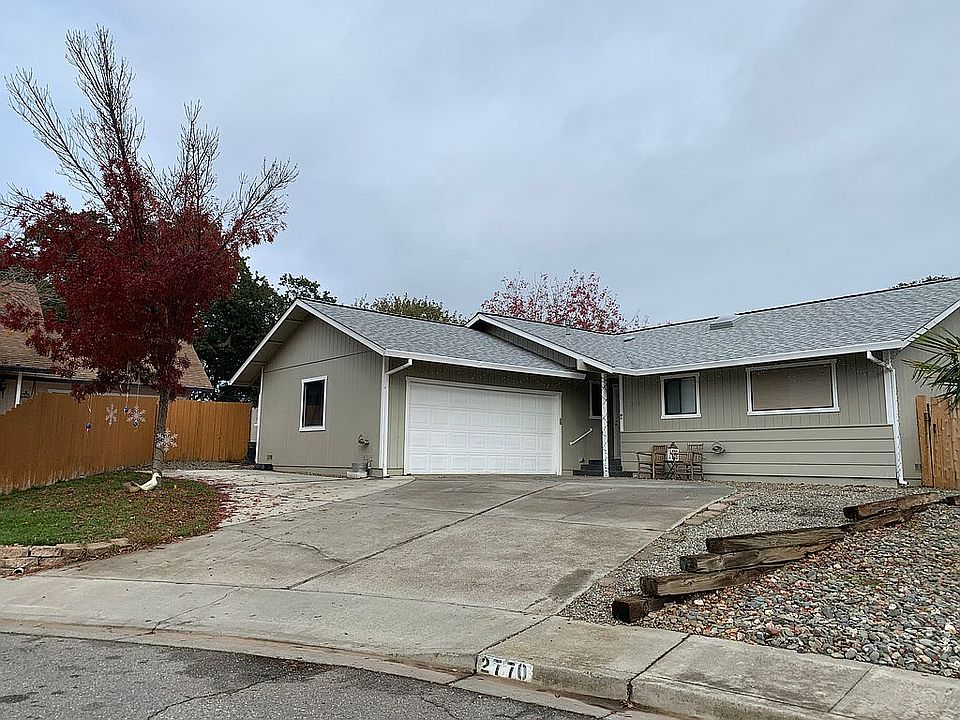 1st image of 2770 Oriole Dr