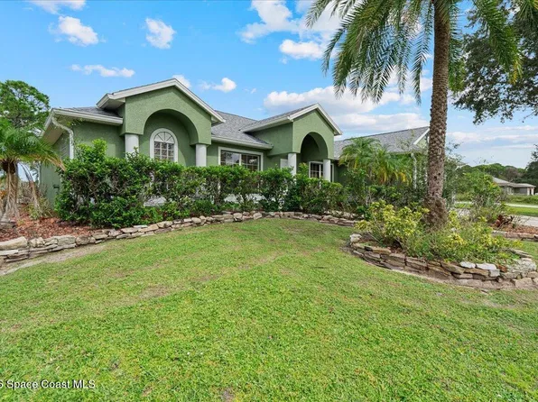 899 Sanford St SW, Palm Bay, FL 32908