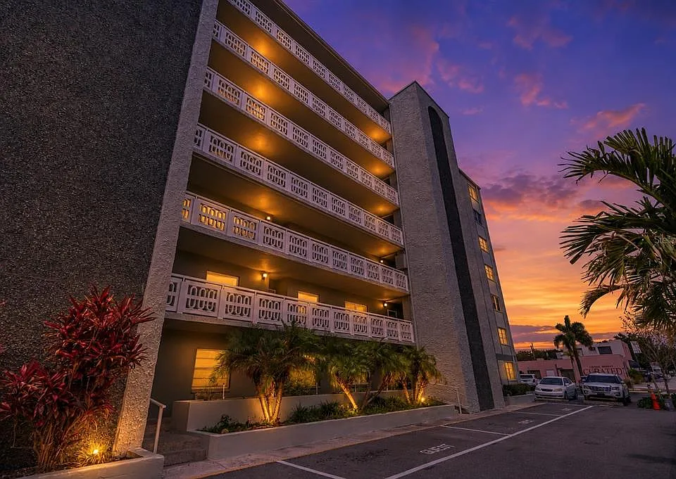 7321 Central Ave #407