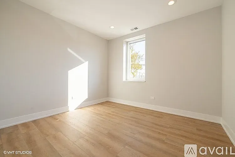 3216 N Karlov Ave #2N — Photo 11